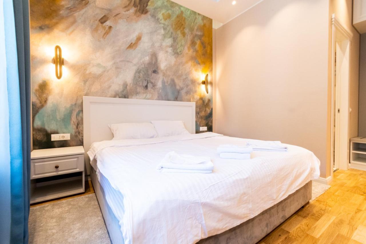Black Gate - Quiet Studio In The Heart Of Old Town With Free Private Secured Parking براشوف المظهر الخارجي الصورة