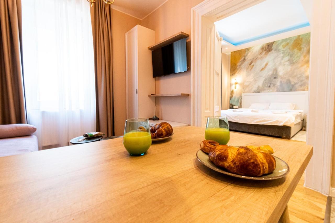 Black Gate - Quiet Studio In The Heart Of Old Town With Free Private Secured Parking براشوف المظهر الخارجي الصورة