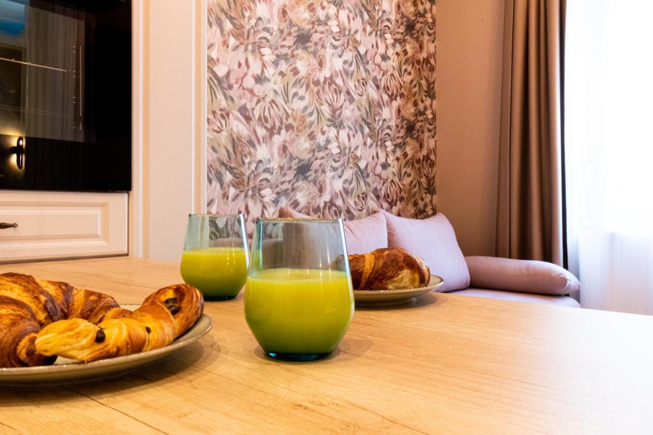 Black Gate - Quiet Studio In The Heart Of Old Town With Free Private Secured Parking براشوف المظهر الخارجي الصورة